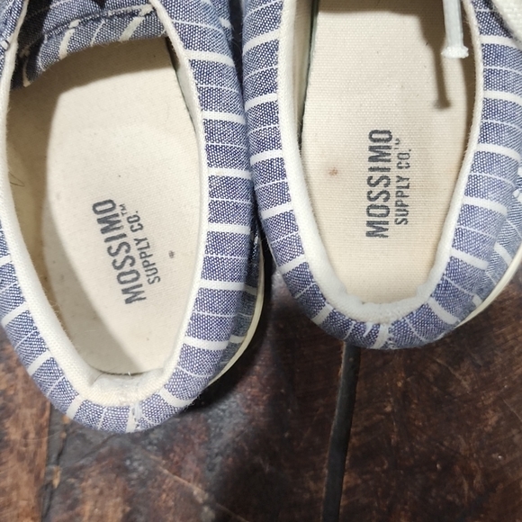 Mossimo sneakers - Picture 4 of 5